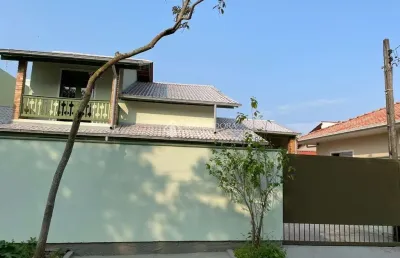 Casa com 3 quartos à venda na servidão joana maria da costa, 164, rio tavares, florianópolis, 127 m2 por r$ 1.200.000