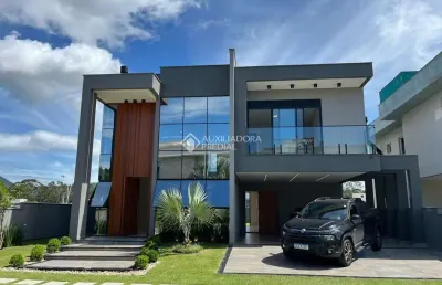Casa com 4 quartos à venda na avenida red park, 980, são joão do rio vermelho, florianópolis, 253 m2 por r$ 1.890.000