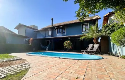 Casa com 3 quartos à venda na servidão dunas da joaquina, 255, campeche, florianópolis, 228 m2 por r$ 2.280.000