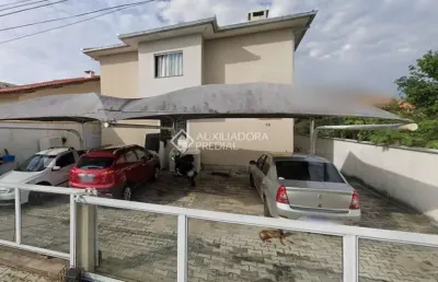 Apartamento com 3 quartos à venda na rua dos pinheiros, 78, ingleses do rio vermelho, florianópolis, 84 m2 por r$ 399.000