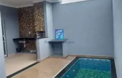 Casa a venda com 3 domitórios sendo 1 suíte em santa cecília