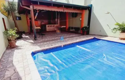 Sobrado 3 dormitórios (1 suíte) - área de lazer no iguatemi