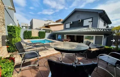Casa sobrado à venda no condomínio saint gerard - zona sul