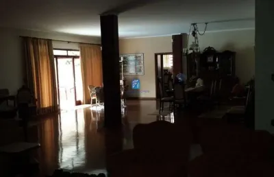 Oportunidade casa para uso comercial ou residencial av santa luzia.