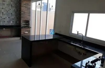 Casa térrea a venda com 3 suítes no condomínio vila romana 2