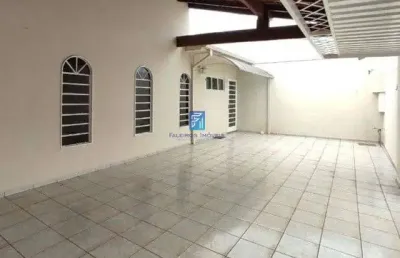 Casa a venda com 3 dormitórios sendo 1 suíte no jardim rober