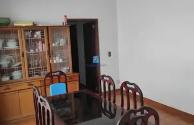 Sobrado a venda com 3 dormitórios sendo 1 suíte no parque bandeirantes