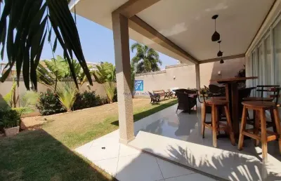 Lindo sobrado à venda na vila do golf - condomínio reserva d