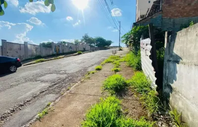 Terreno à venda em Manacás, Belo Horizonte 