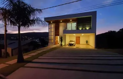 Casa de condomínio com 4 quartos à venda em nova lima
