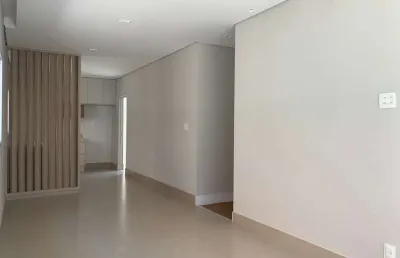 Casa com 3 quartos para alugar na Glória, Belo Horizonte 