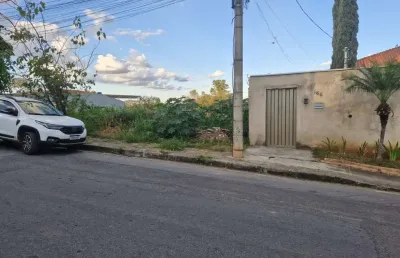 Terreno à venda em Braúnas, Belo Horizonte 