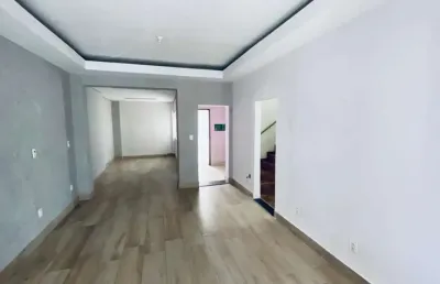 Casa com 3 quartos para alugar na Santa Efigênia, Belo Horizonte 