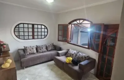 Casa com 4 quartos para alugar na Providência, Belo Horizonte 
