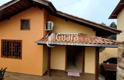 Casa com 3 quartos à venda no Jaraguá Esquerdo, Jaraguá do Sul 