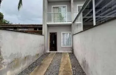 Casa para venda em joinville / sc no bairro floresta