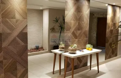 Studio à venda com 38m², dispõe de 1 dormitório, 1 banheiro, 1 vaga à 200mts da orla no boqueirão