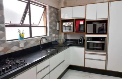 Apartamento de 3 quartos com suíte, gonzaguinha de 110m² com garagem demarcada