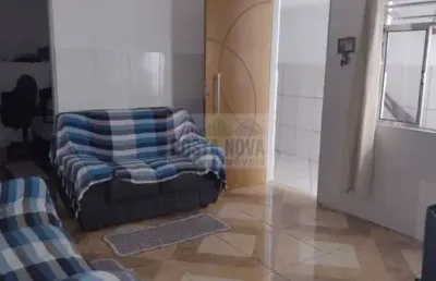 Casa a venda, 63m², 2 quartos, 1 banheiro, sala, cozinha e garagem, bairro parque continental