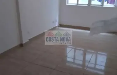 Apartamento de 56m², 1 quarto com garagem coberta próximo a praia