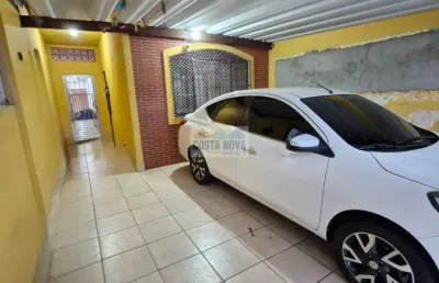 Geminado com 2 quartos e 2 vagas na tupi ? a 500m da praia