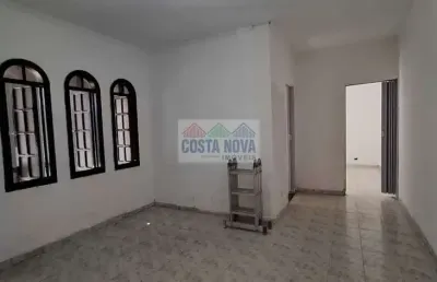Casa a venda com mais 2 lojas no terreno, bairro anhanguera em praia grande