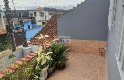 Sobrado isolado com 5 dormitórios (3 suítes) a 300m da praia no mirim ? 190m² e 3 vagas