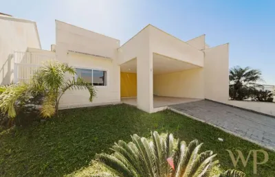 Casa com 3 quartos à venda na rua xaxim, 913, iririú, joinville por r$ 900.000