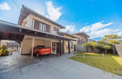 Casa com 4 quartos à venda na rua wolfgang amon, 205, costa e silva, joinville por r$ 1.490.000
