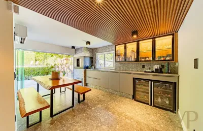 Casa com 3 quartos à venda na rua orleans, 864, américa, joinville por r$ 4.700.000
