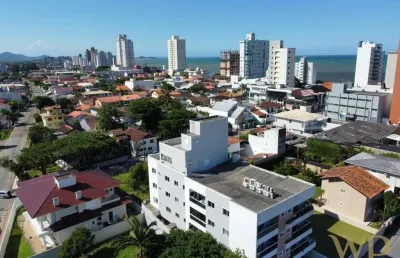 Apartamento com 3 quartos à venda na alexandre guilherme figueiredo, 178, centro, balneário piçarras por r$ 980.000