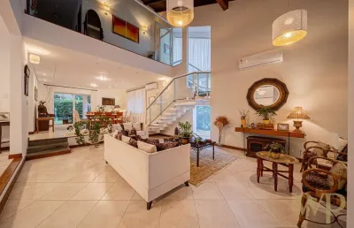 Casa com 4 quartos à venda na rua hellmuth strelow, 40, américa, joinville por r$ 3.750.000