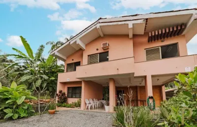 Casa com 4 quartos à venda na rua bela vista, 144, saguaçu, joinville por r$ 2.190.000
