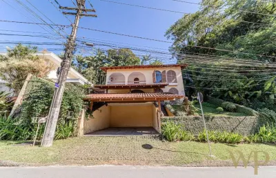 Casa em condomínio fechado com 3 quartos à venda na rua henrique lepper, 210, saguaçu, joinville por r$ 1.300.000