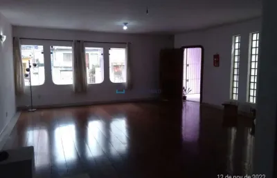 Casa com 3 quartos para alugar na Rua Guanabara, --, Vila Brasílio Machado, São Paulo