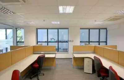 Prédio comercial monousuário com 4.464m² num terreno com 831m² na região da paulista