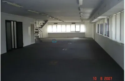 Duplex comercial 560m² vão livre - 06 banheiros cada conjunto
