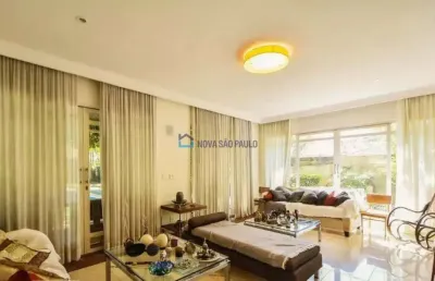 Casa. campo belo. locação. com 370m², 4 quartos, 5 vagas.