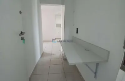 Kitnet  bairro saude com 32 m², 1 vaga, em frente ao metro