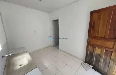 Ótima localização, proximo ao metro saúde e praça da arvore