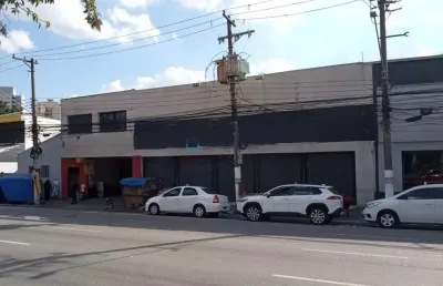 Salão comercial aluga no metrô são judas com 25 vagas 1.600m² área frente 2 ruas.  entrada imediata