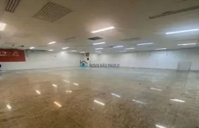 Barracão / Galpão / Depósito com 5 salas para alugar na Rua Fidêncio Ramos, --, Vila Olímpia, São Paulo