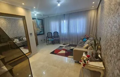 Casa na saúde com  3 quartos sendo 1 suíte ,2 vagas e área gourmet.
