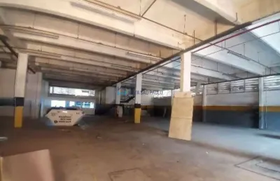 Barracão / Galpão / Depósito com 3 salas para alugar na Avenida Prestes Maia, --, Centro, Diadema