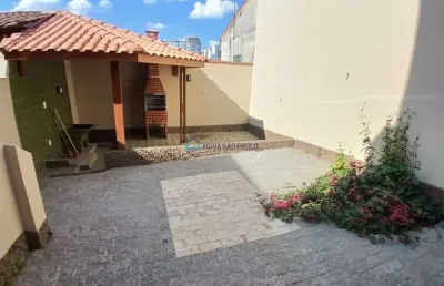 Casa com 3 quartos para alugar na Rua Acurema, --, Planalto Paulista, São Paulo