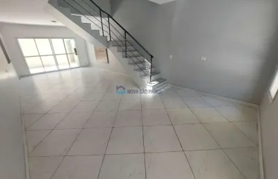 Casa para locação|4 quartos |2 suítes| 4 vagas|varanda|