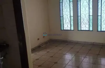 Casa com 3 quartos para alugar na Rua Freamunde, --, Conjunto Residencial Jardim Canaã, São Paulo