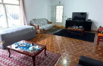 Casa com 4 quartos para alugar na Rua Miquelino Gabriel Fraga, --, Jardim Aeroporto, São Paulo
