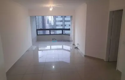 Apartamento para locação! com 03 quartos; 1 suíte; 2 vagas de garagem! vila nova conceição.