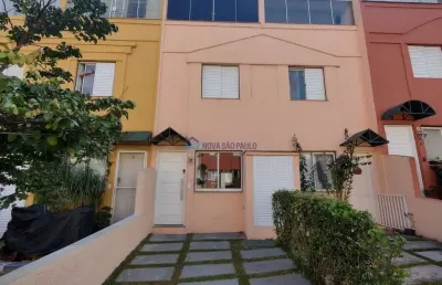 Sobrado na vila caraguatá com 3 quartos, sendo uma suíte